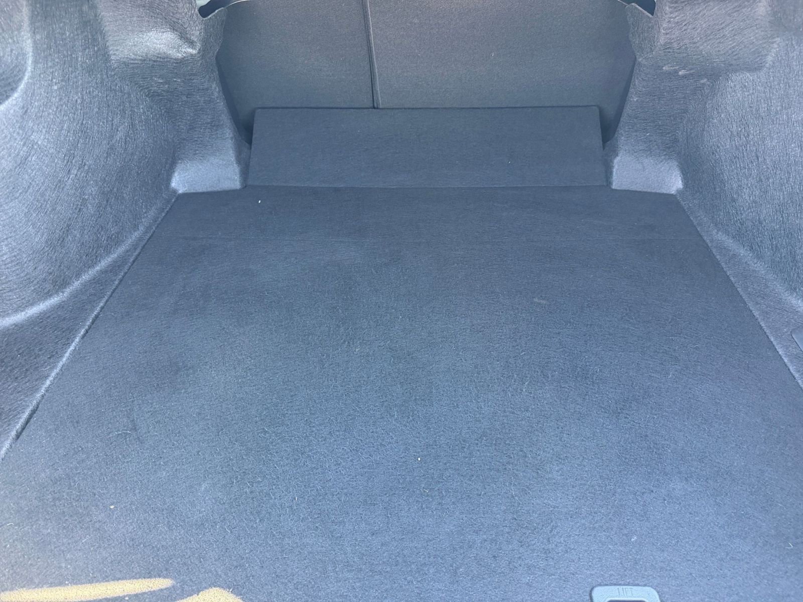 Thumbnail: 2025 Toyota Camry - 29