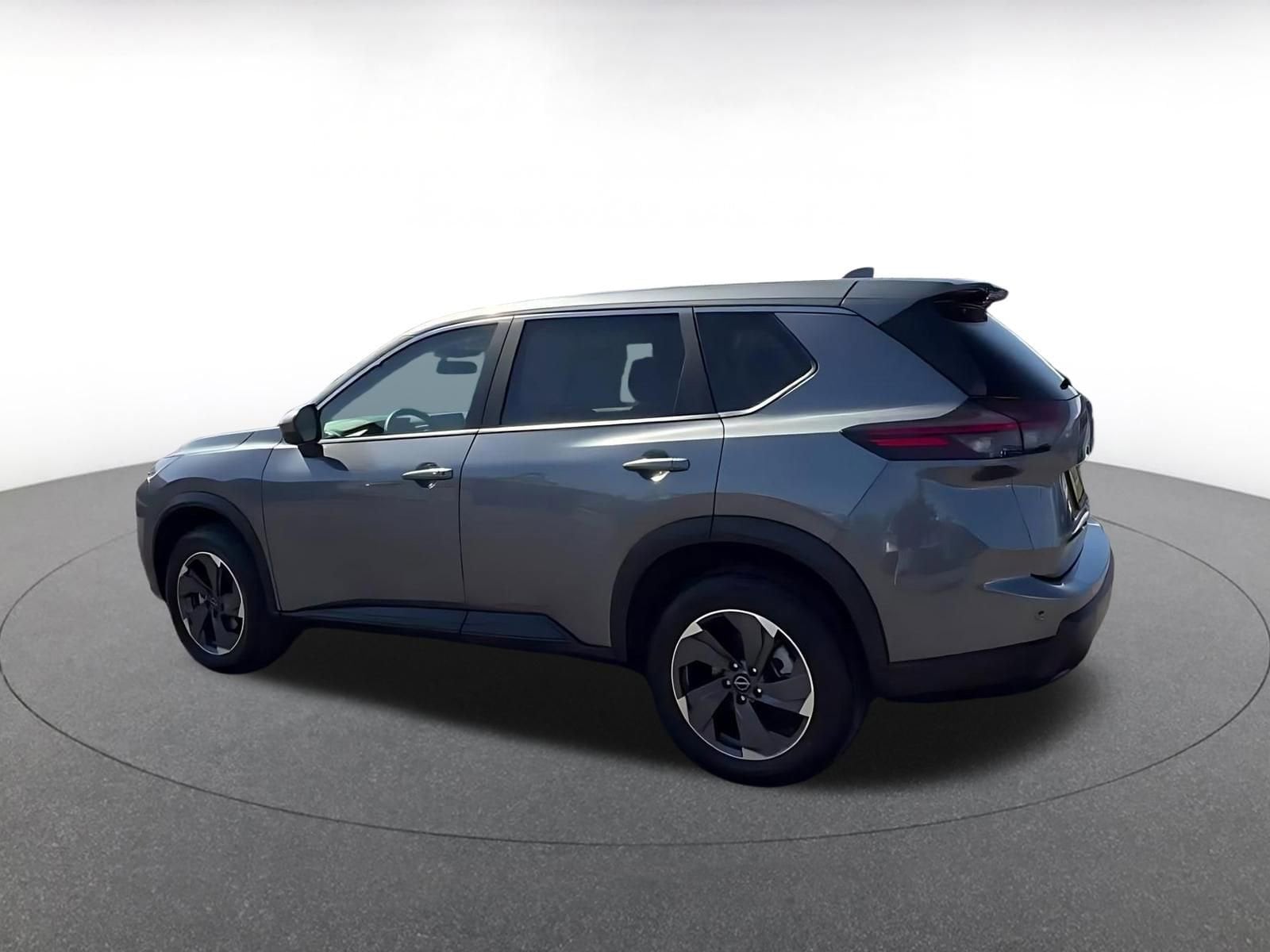 Thumbnail: 2025 Nissan Rogue - 10