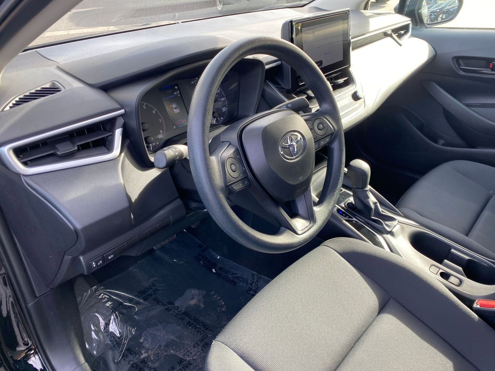 Thumbnail: 2025 Toyota Corolla - 34