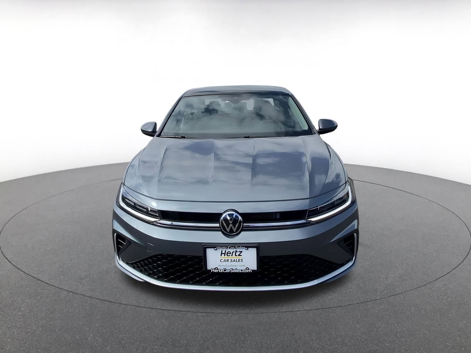 Thumbnail: 2025 Volkswagen Jetta - 4