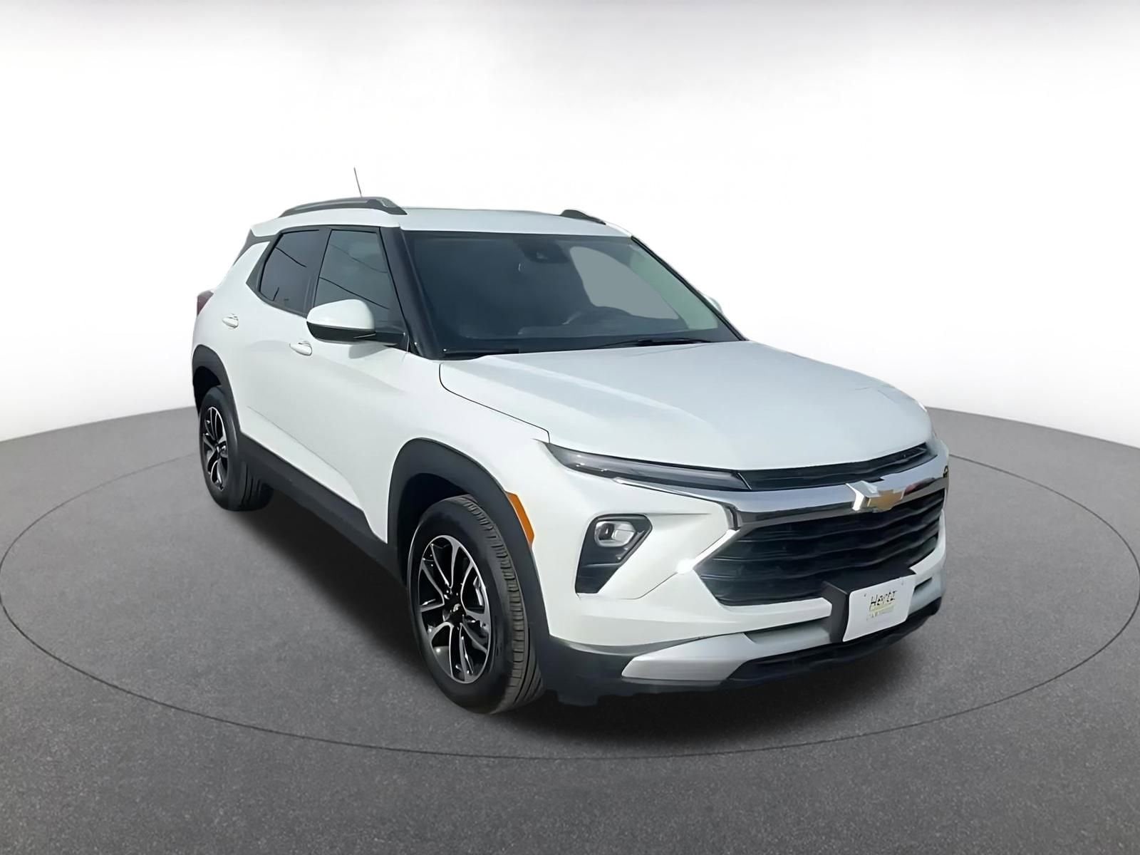 Thumbnail: 2025 Chevrolet TrailBlazer - 3