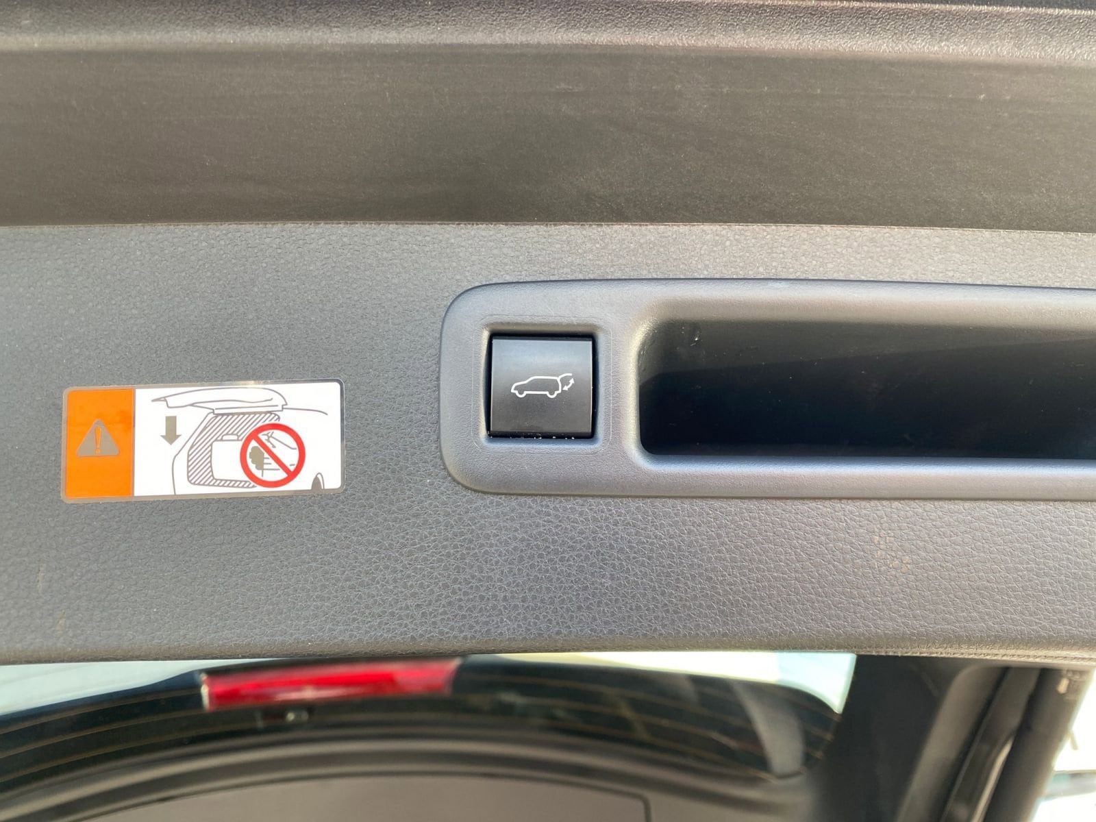 Thumbnail: 2025 Toyota Highlander - 23