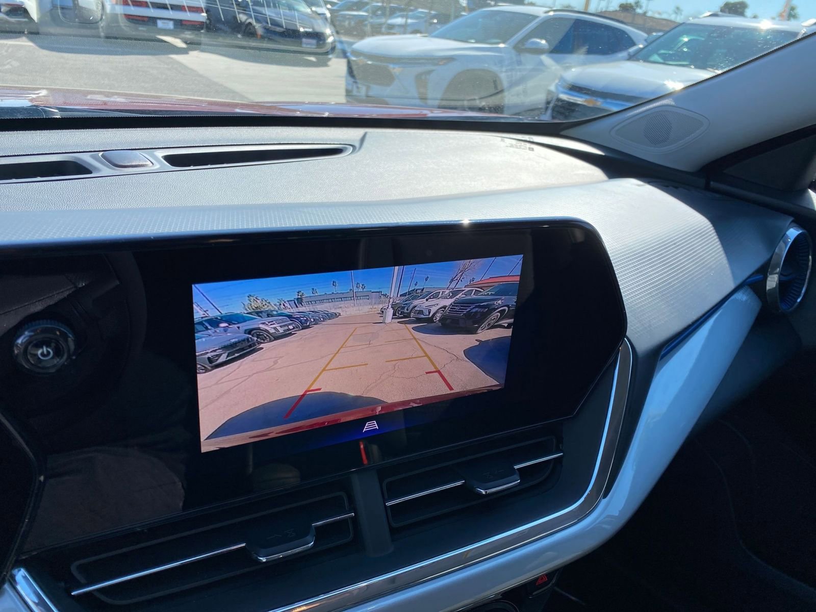 Thumbnail: 2025 Chevrolet Trax - 22