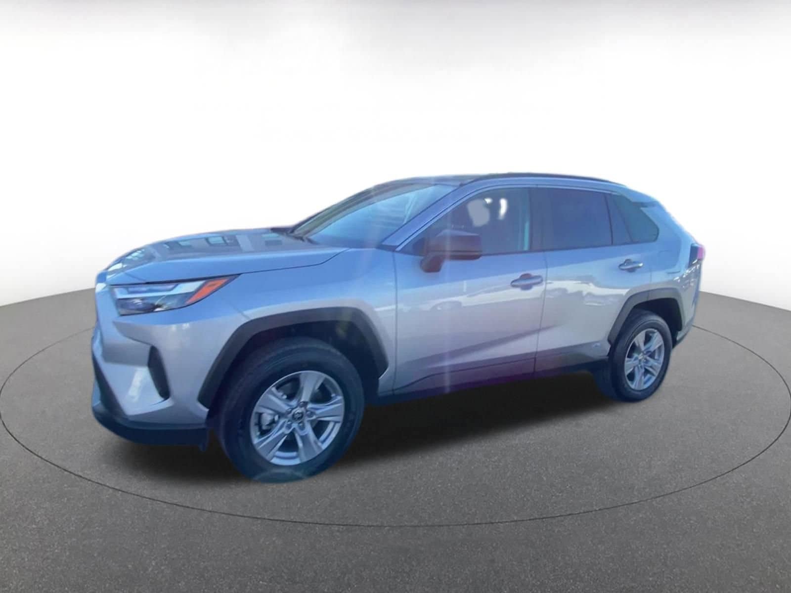 Thumbnail: 2025 Toyota RAV4 - 8
