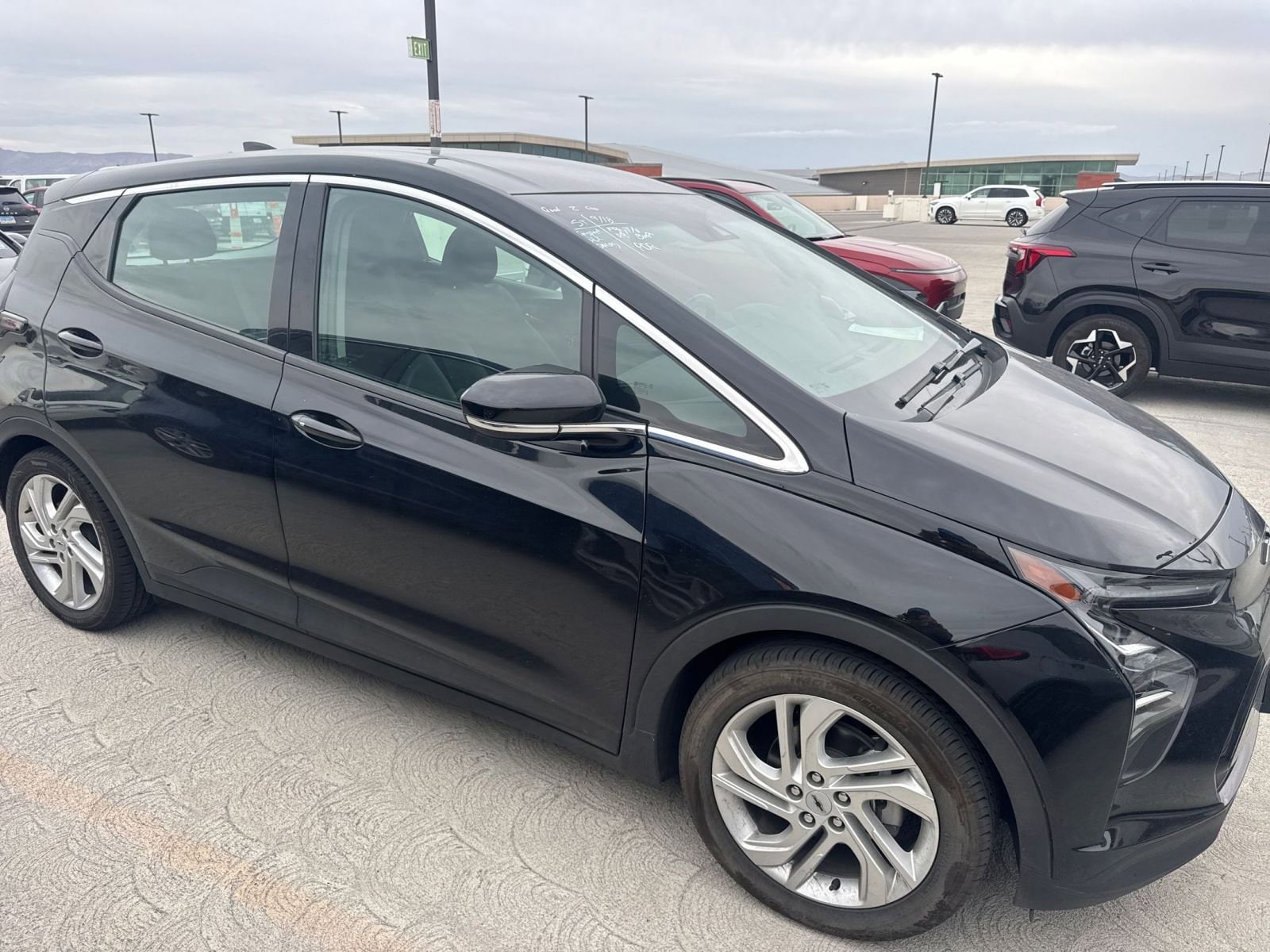 Thumbnail: 2023 Chevrolet Bolt EV - 1