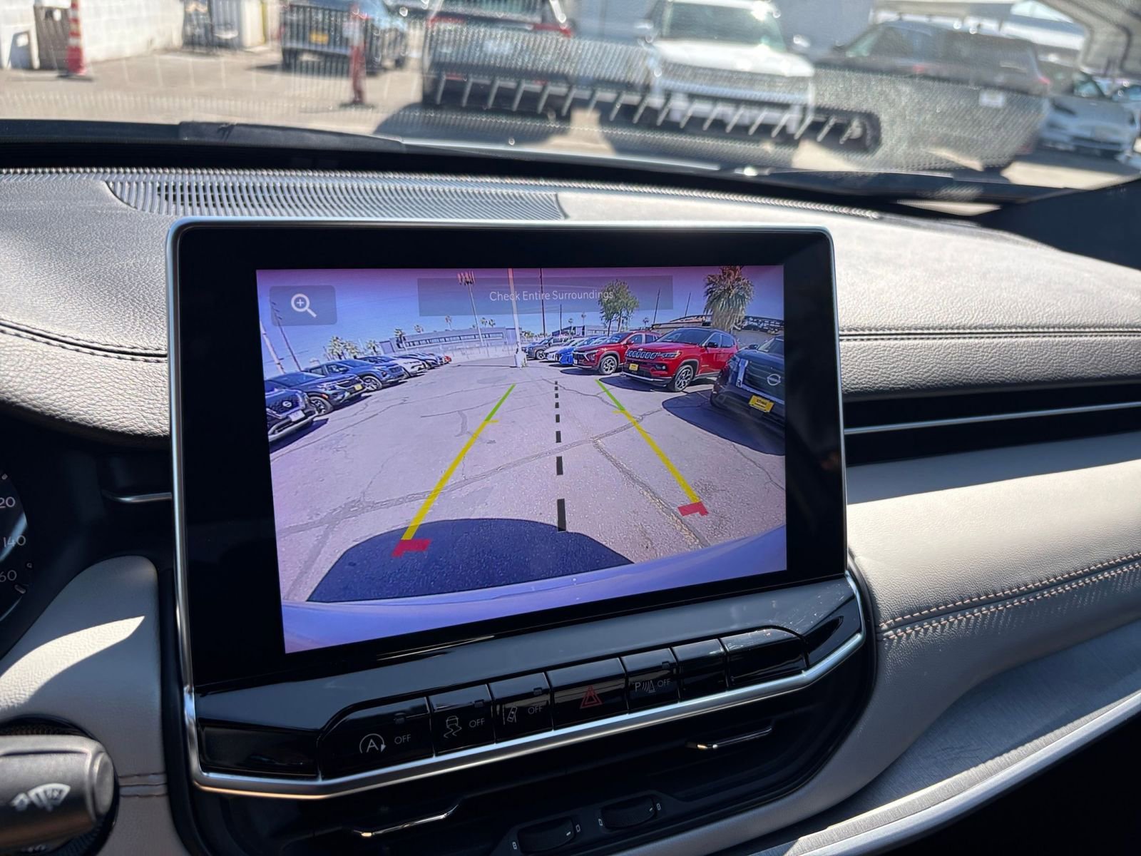 Thumbnail: 2025 Jeep Compass - 24