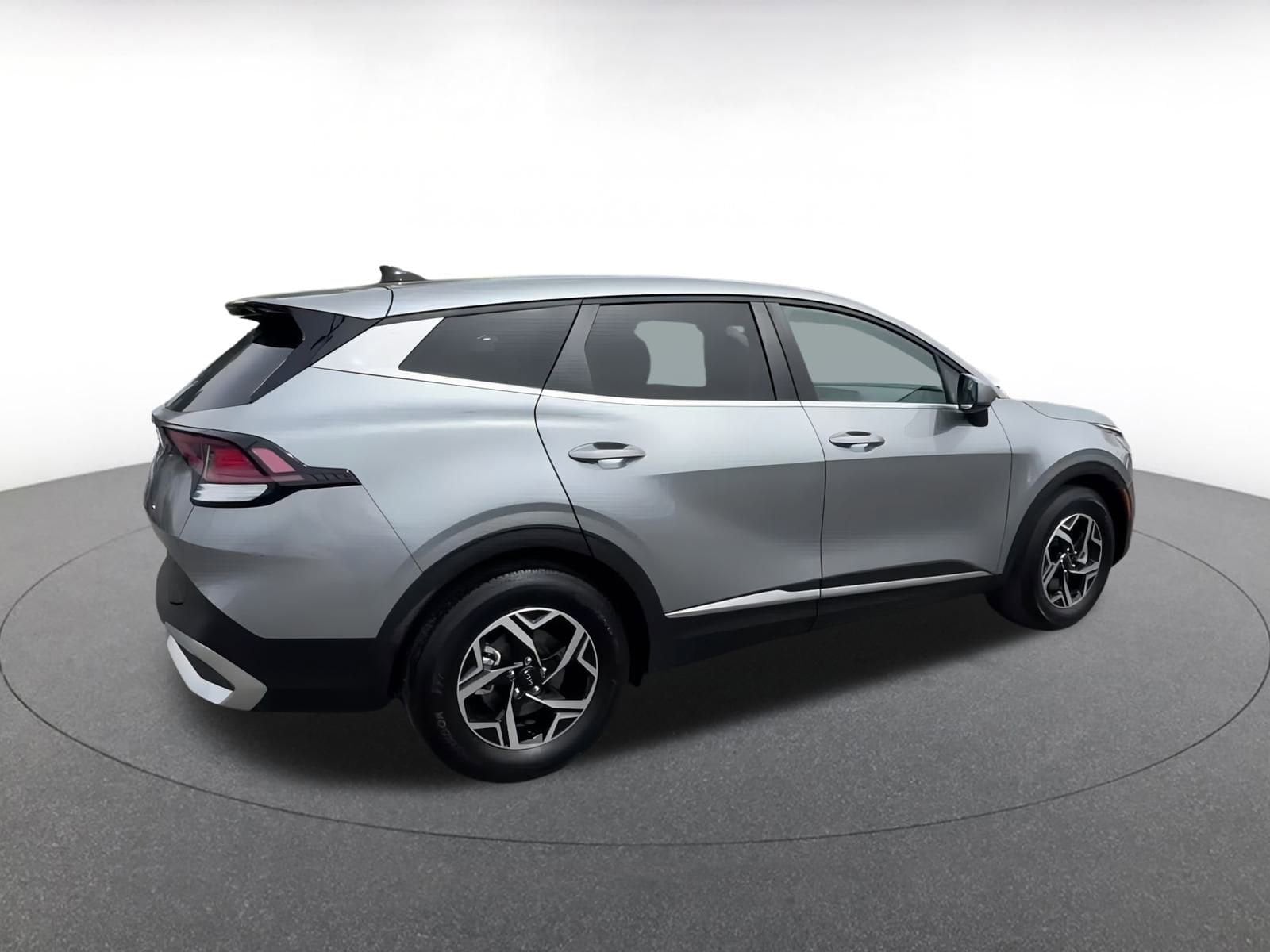 Thumbnail: 2024 Kia Sportage - 14