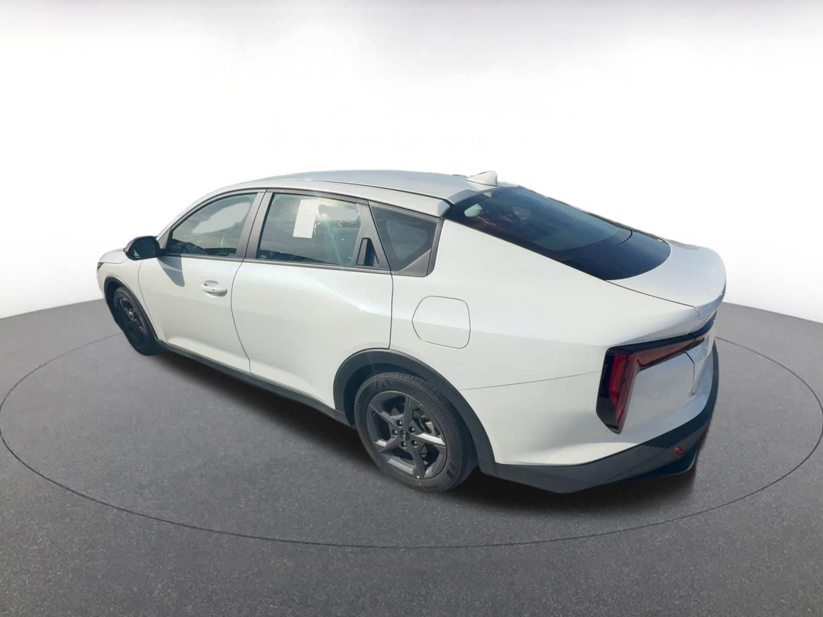 Thumbnail: 2025 Kia K4 - 4