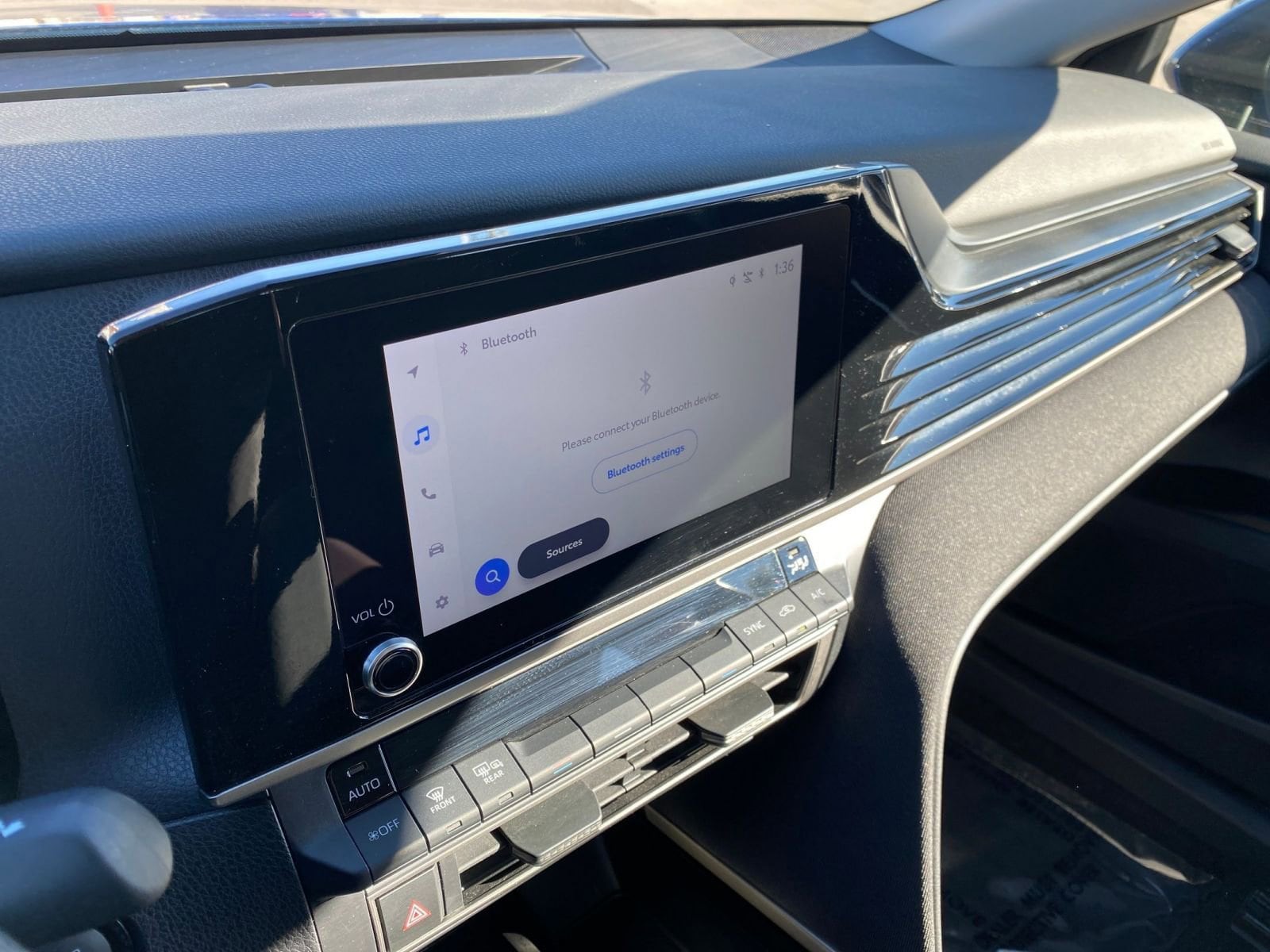 Thumbnail: 2025 Toyota Camry - 18