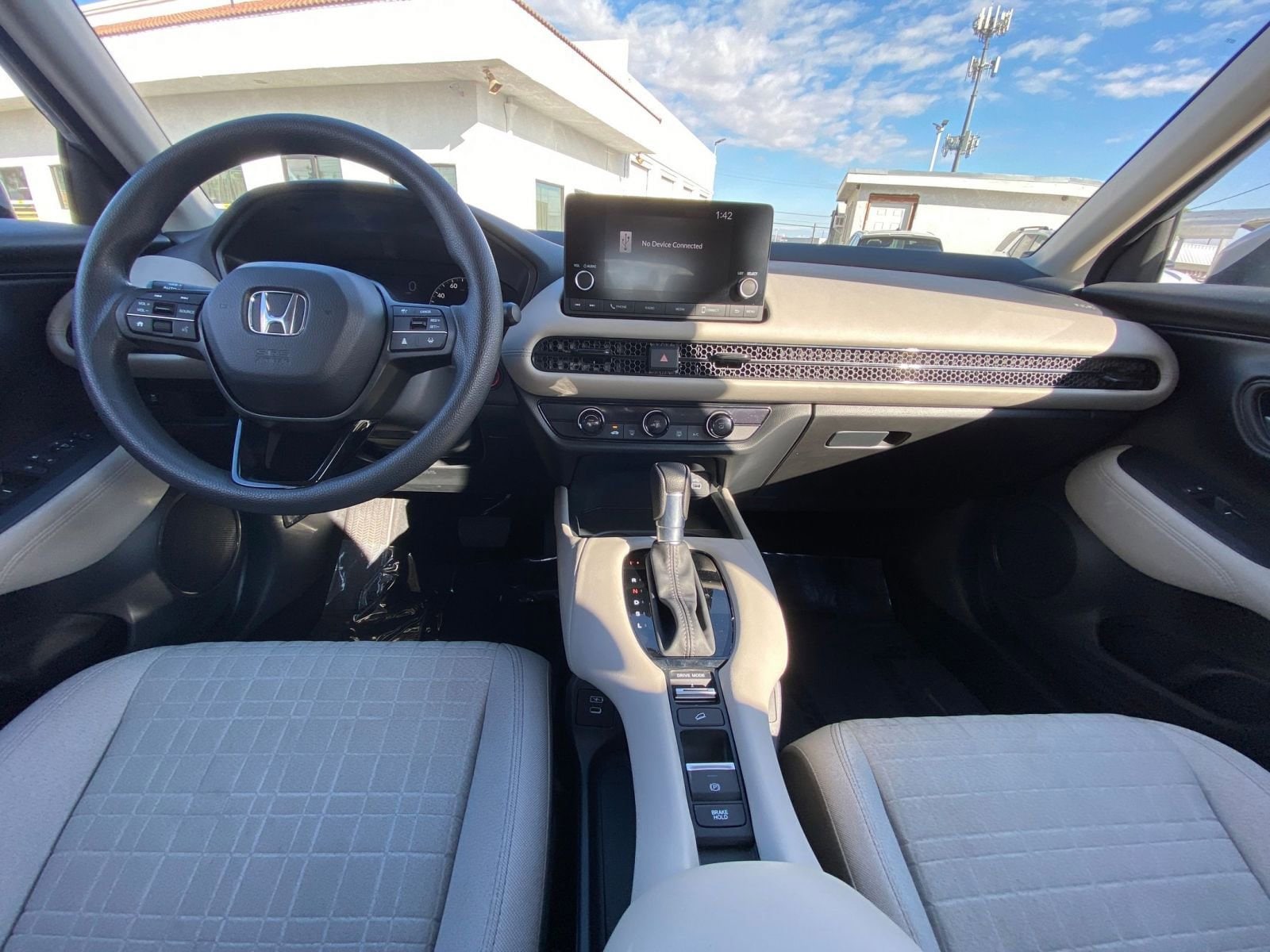 Thumbnail: 2025 Honda HR-V - 33