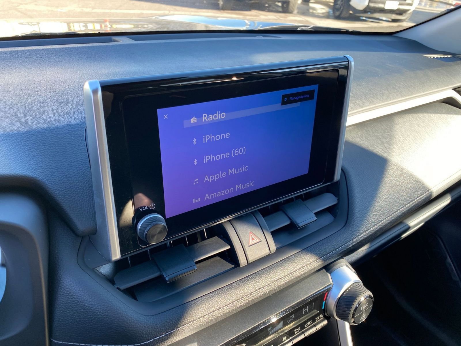 Thumbnail: 2025 Toyota RAV4 - 21