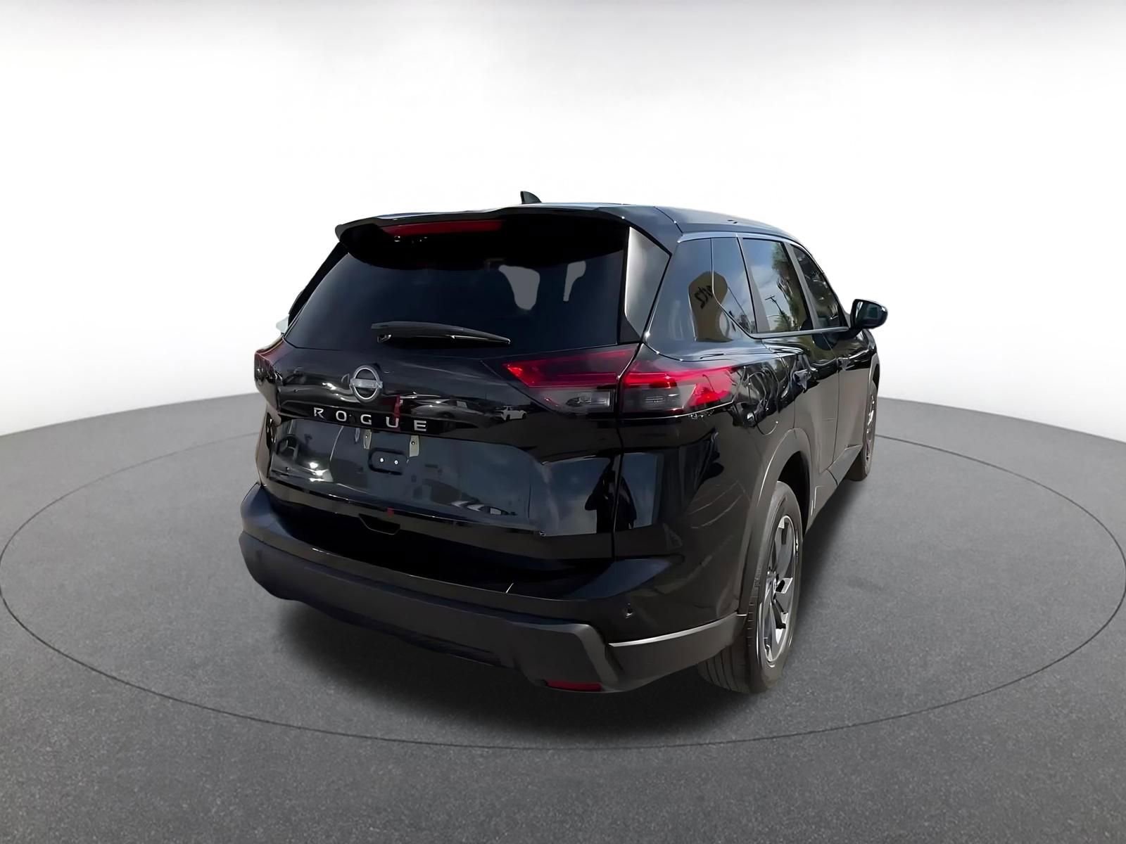 Thumbnail: 2025 Nissan Rogue - 15