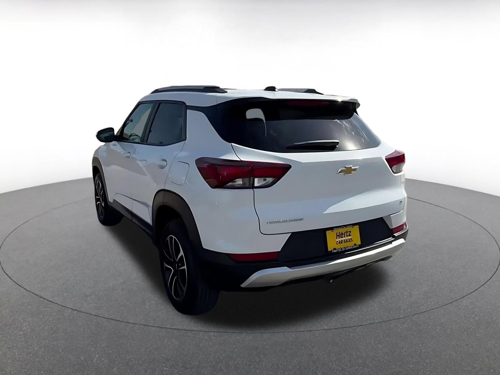Thumbnail: 2025 Chevrolet TrailBlazer - 11