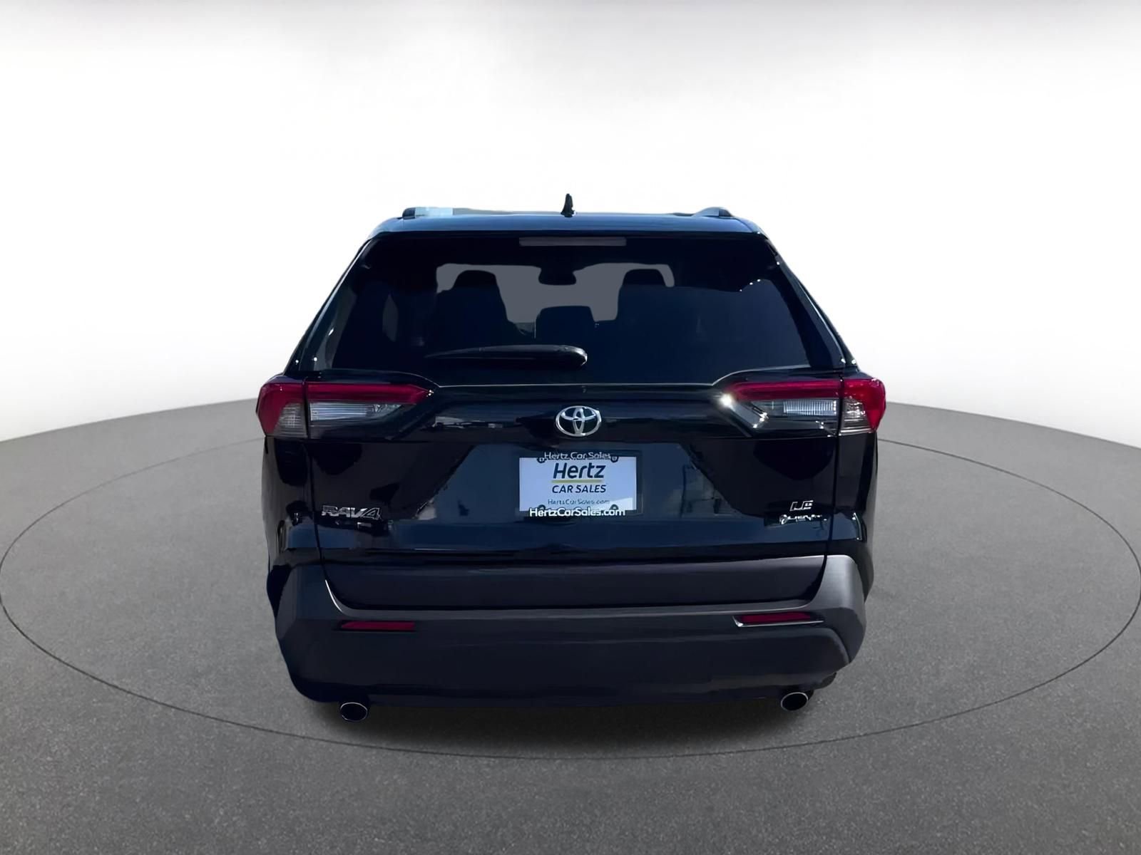 Thumbnail: 2025 Toyota RAV4 - 12