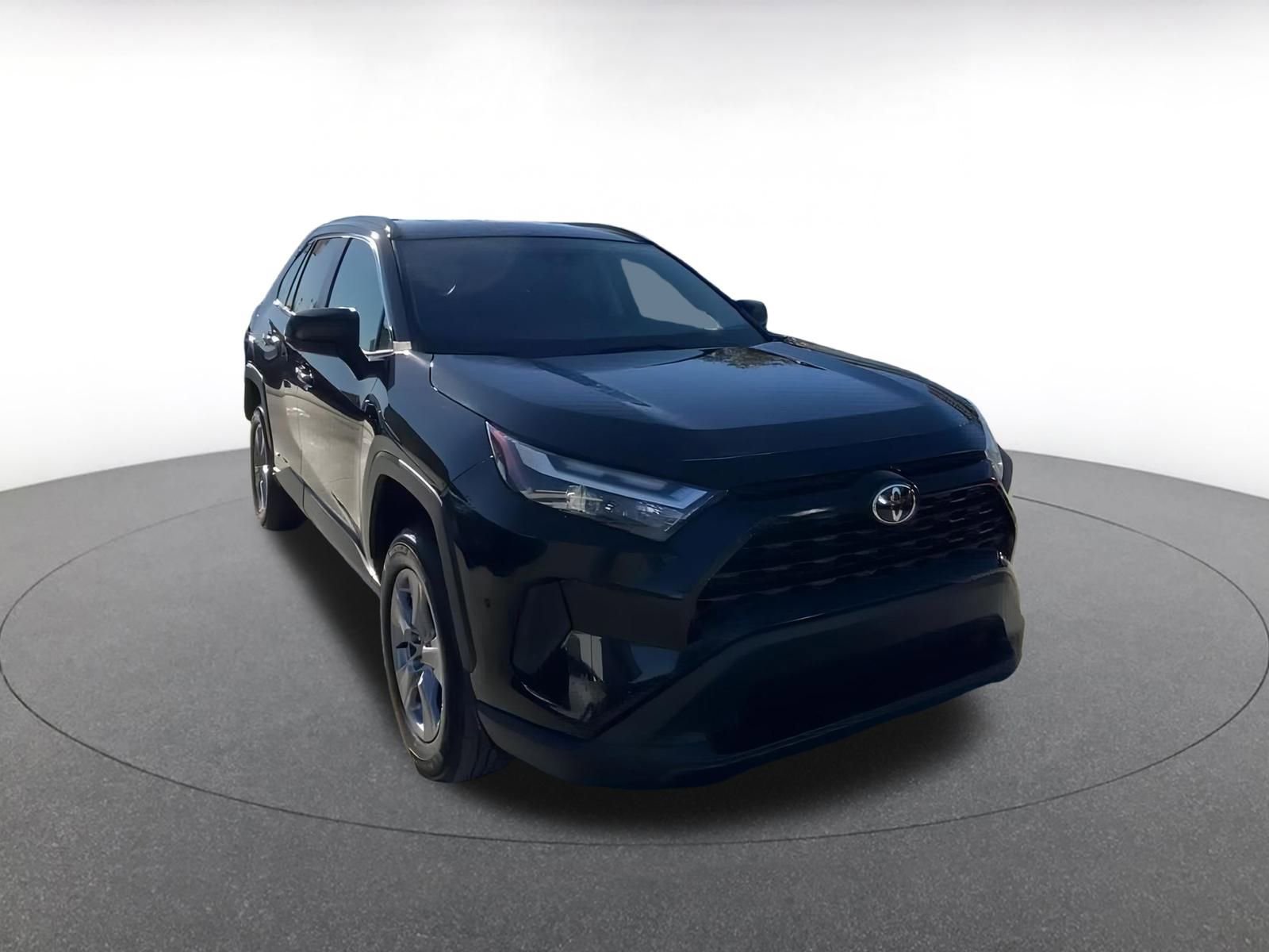 Thumbnail: 2025 Toyota RAV4 - 3