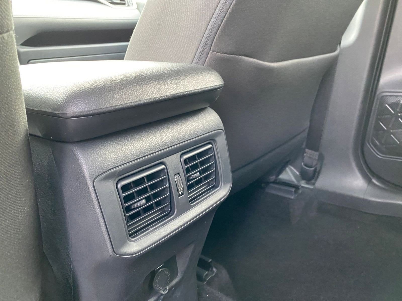 Thumbnail: 2025 Toyota RAV4 - 24