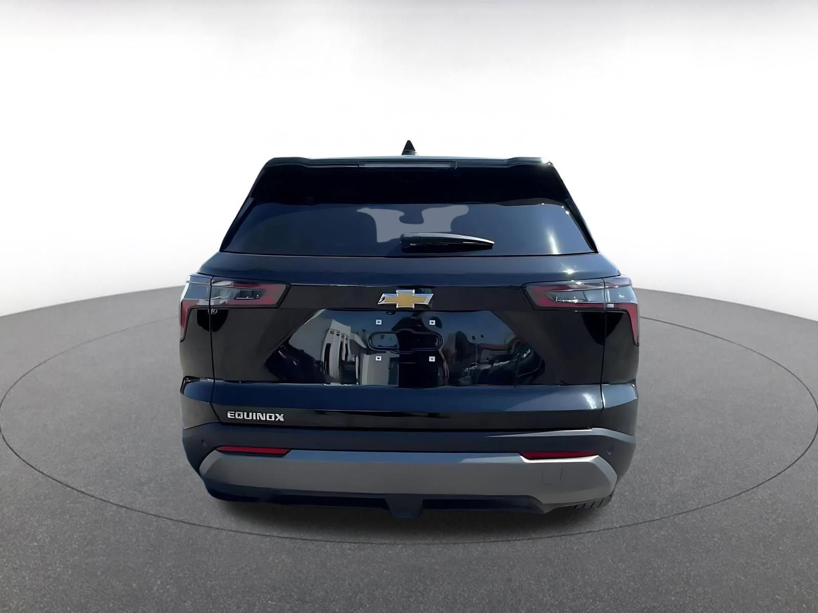 Thumbnail: 2025 Chevrolet Equinox - 12