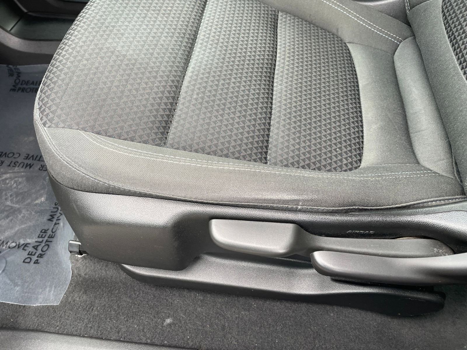 Thumbnail: 2023 Chevrolet Bolt EV - 28