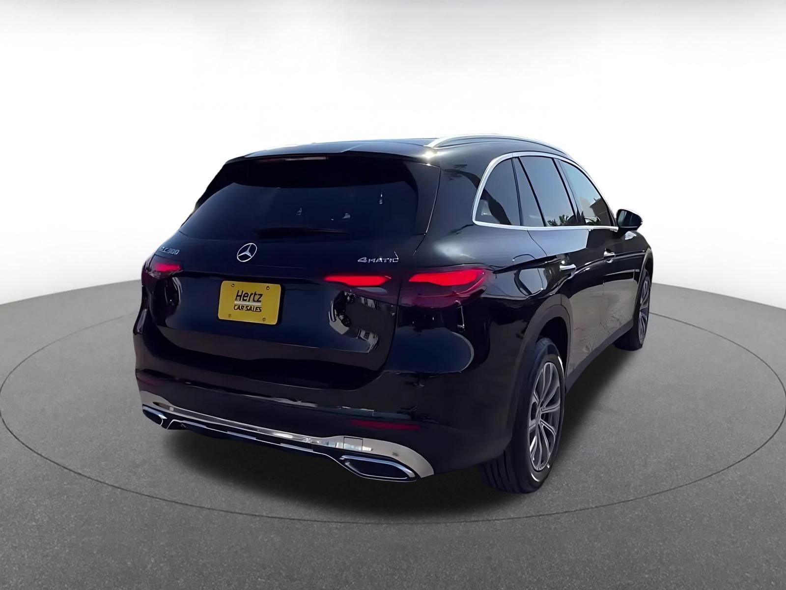 Thumbnail: 2024 Mercedes-Benz GLC - 13