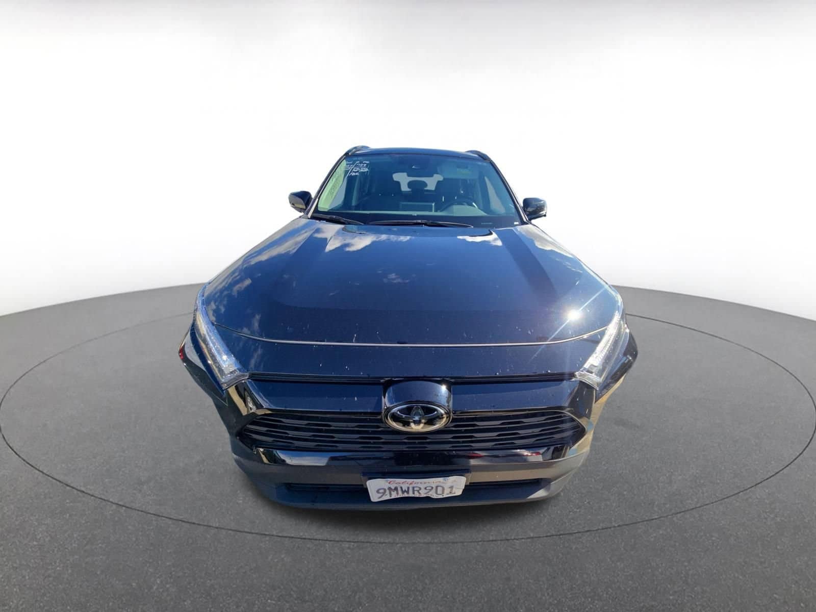 Thumbnail: 2025 Toyota RAV4 - 4