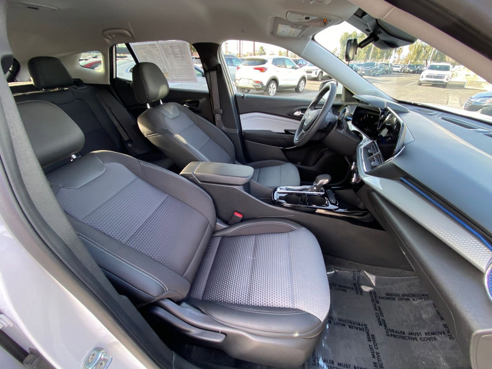 Thumbnail: 2025 Chevrolet Trax - 25