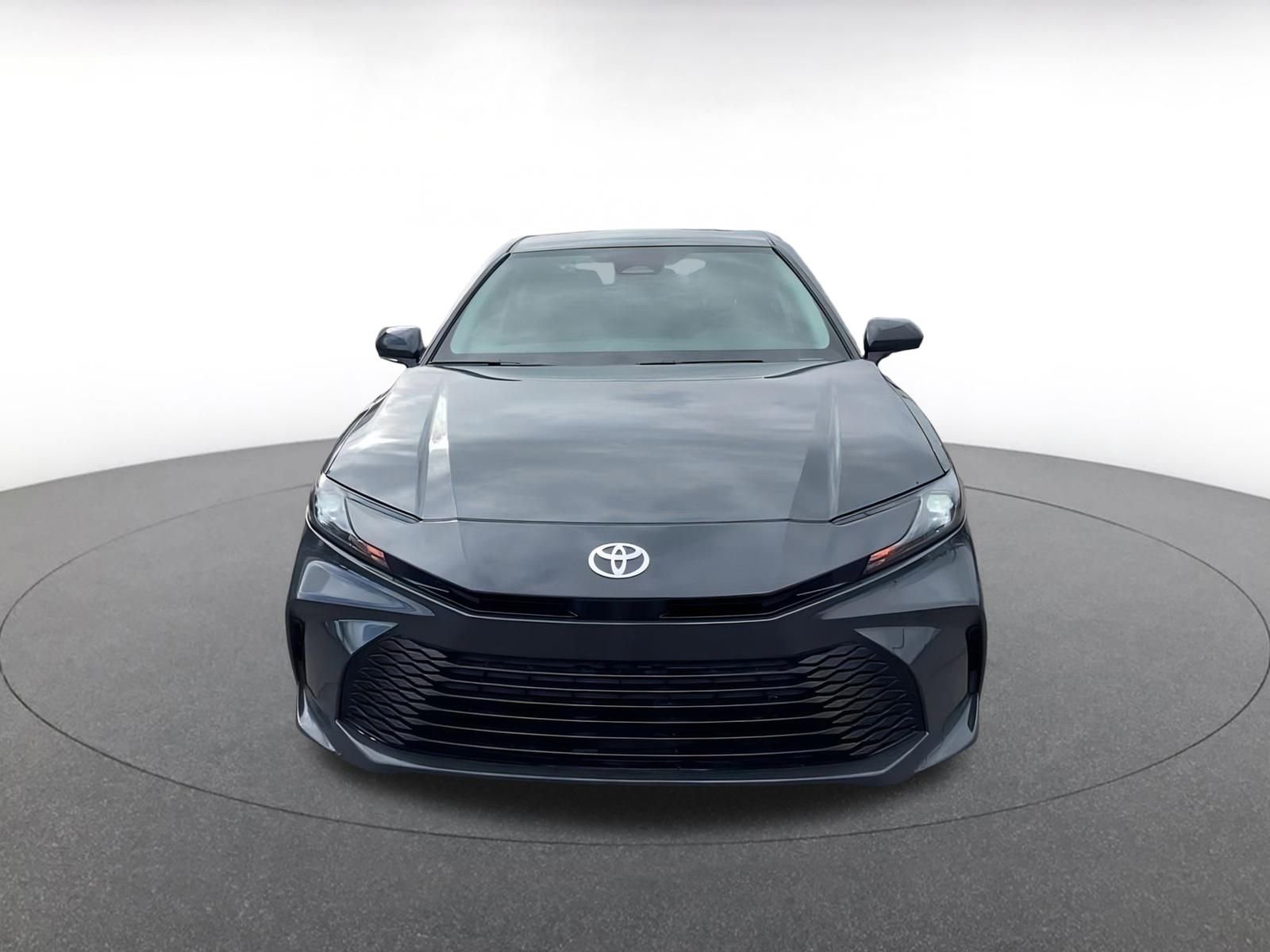 Thumbnail: 2025 Toyota Camry - 4