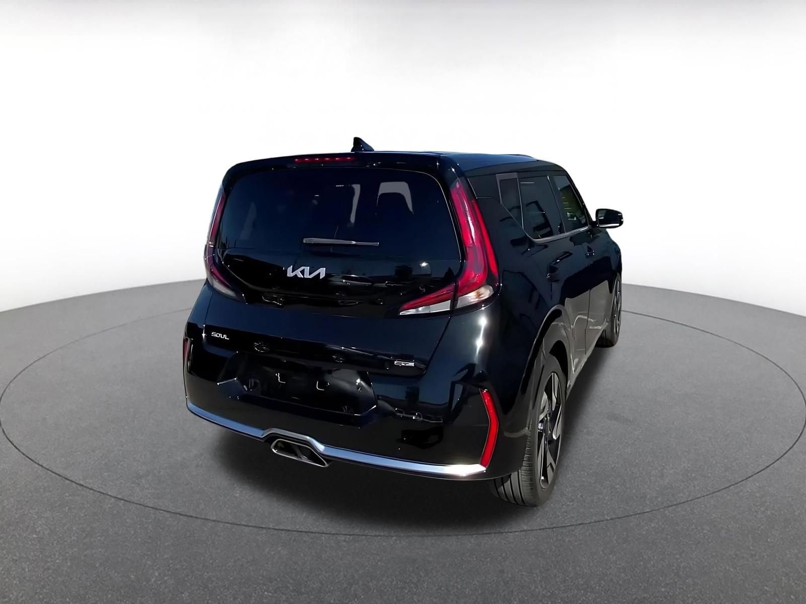 Thumbnail: 2023 Kia Soul - 14