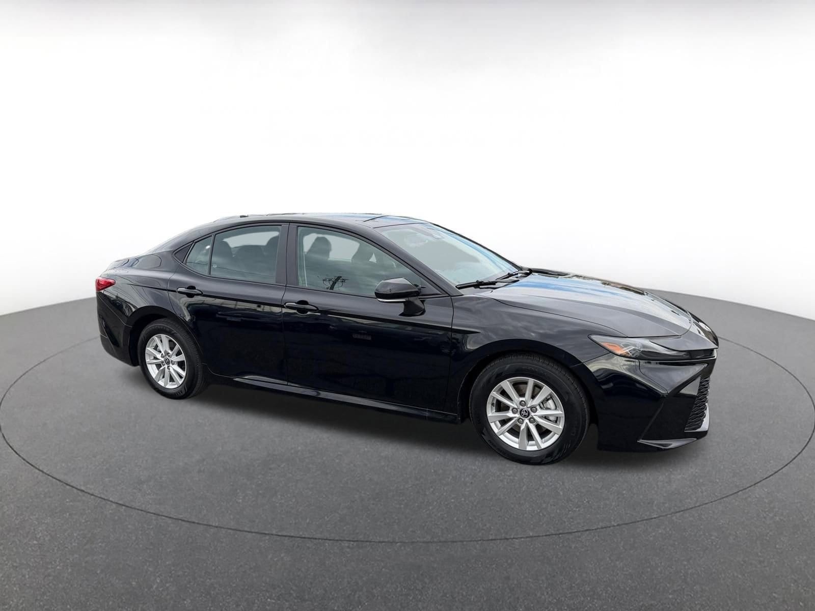 Thumbnail: 2025 Toyota Camry - 1