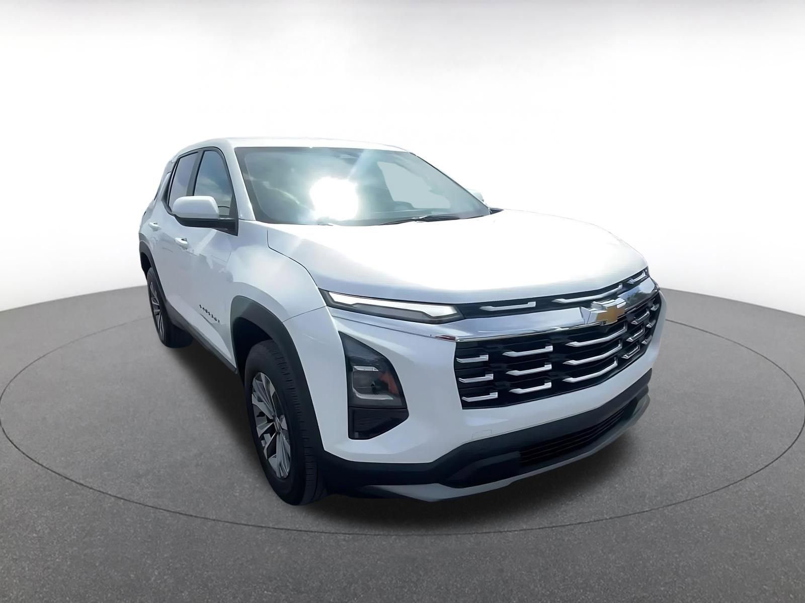 Thumbnail: 2025 Chevrolet Equinox - 3