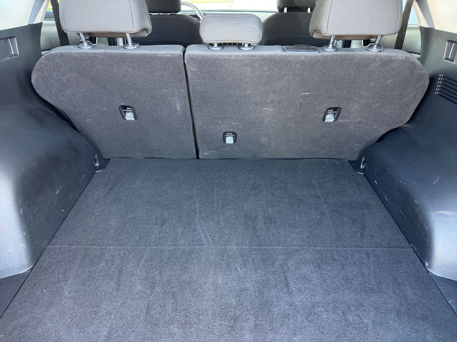 Thumbnail: 2025 Kia Sportage - 30