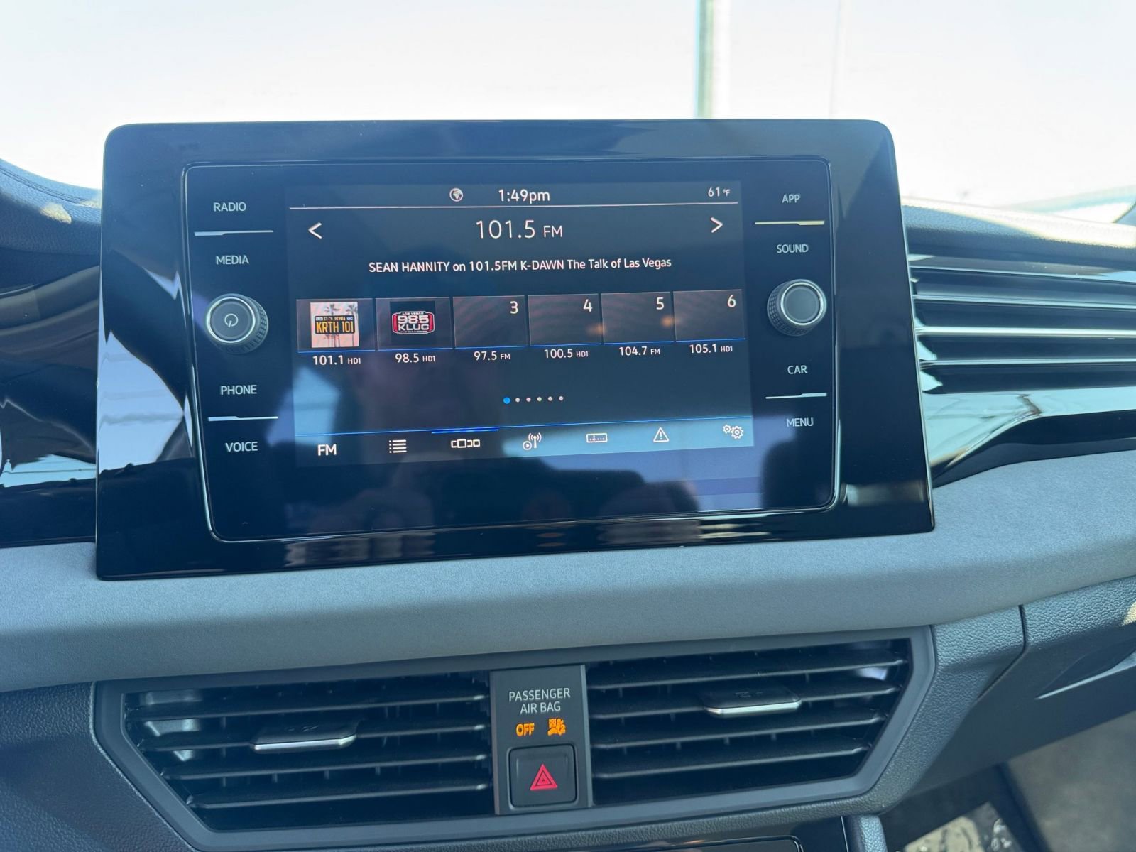 Thumbnail: 2025 Volkswagen Jetta - 18