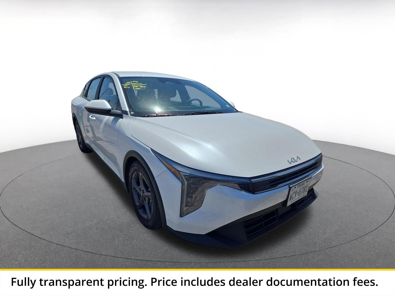 Thumbnail: 2025 Kia K4 - 1