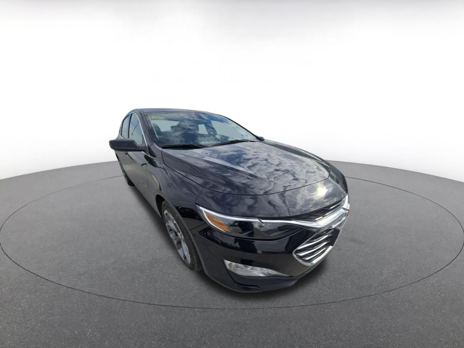 Thumbnail: 2024 Chevrolet Malibu - 2