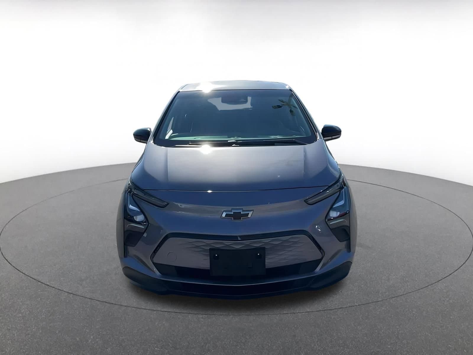 Thumbnail: 2023 Chevrolet Bolt EV - 4