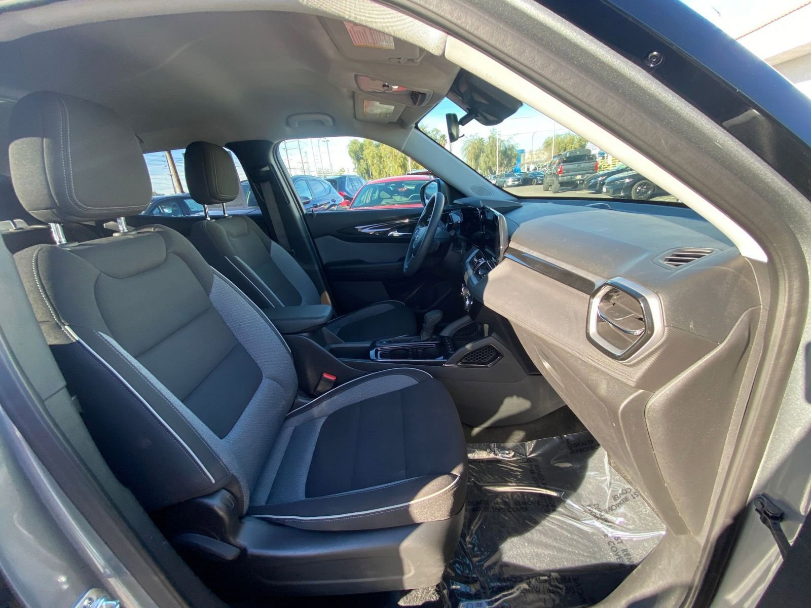 Thumbnail: 2025 Chevrolet TrailBlazer - 35