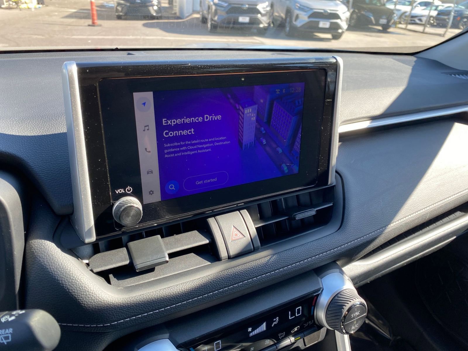 Thumbnail: 2025 Toyota RAV4 - 18