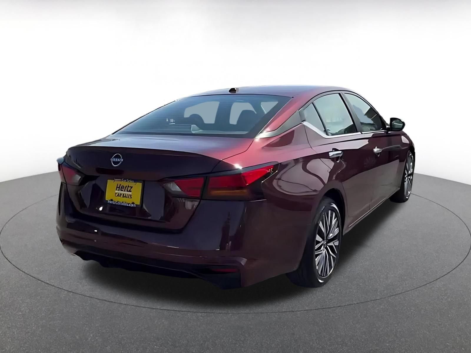 Thumbnail: 2025 Nissan Altima - 12