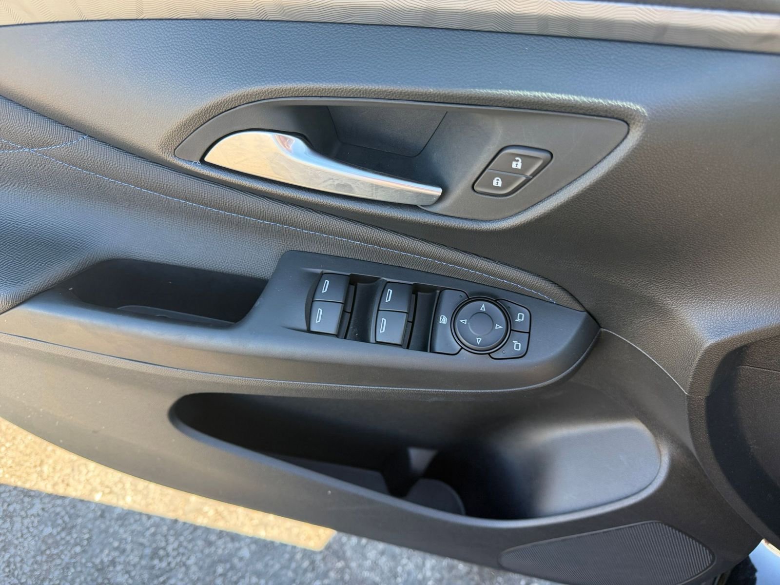 Thumbnail: 2025 Buick Envista - 18