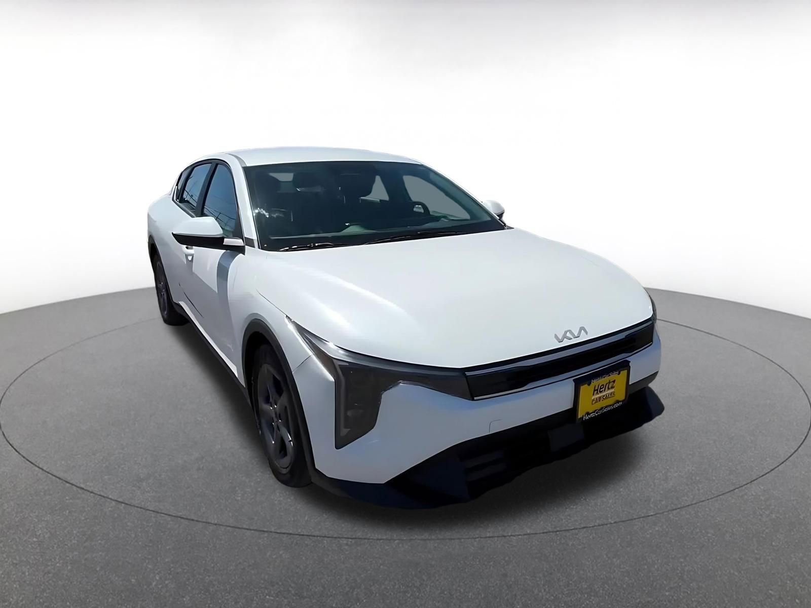 Thumbnail: 2025 Kia K4 - 3