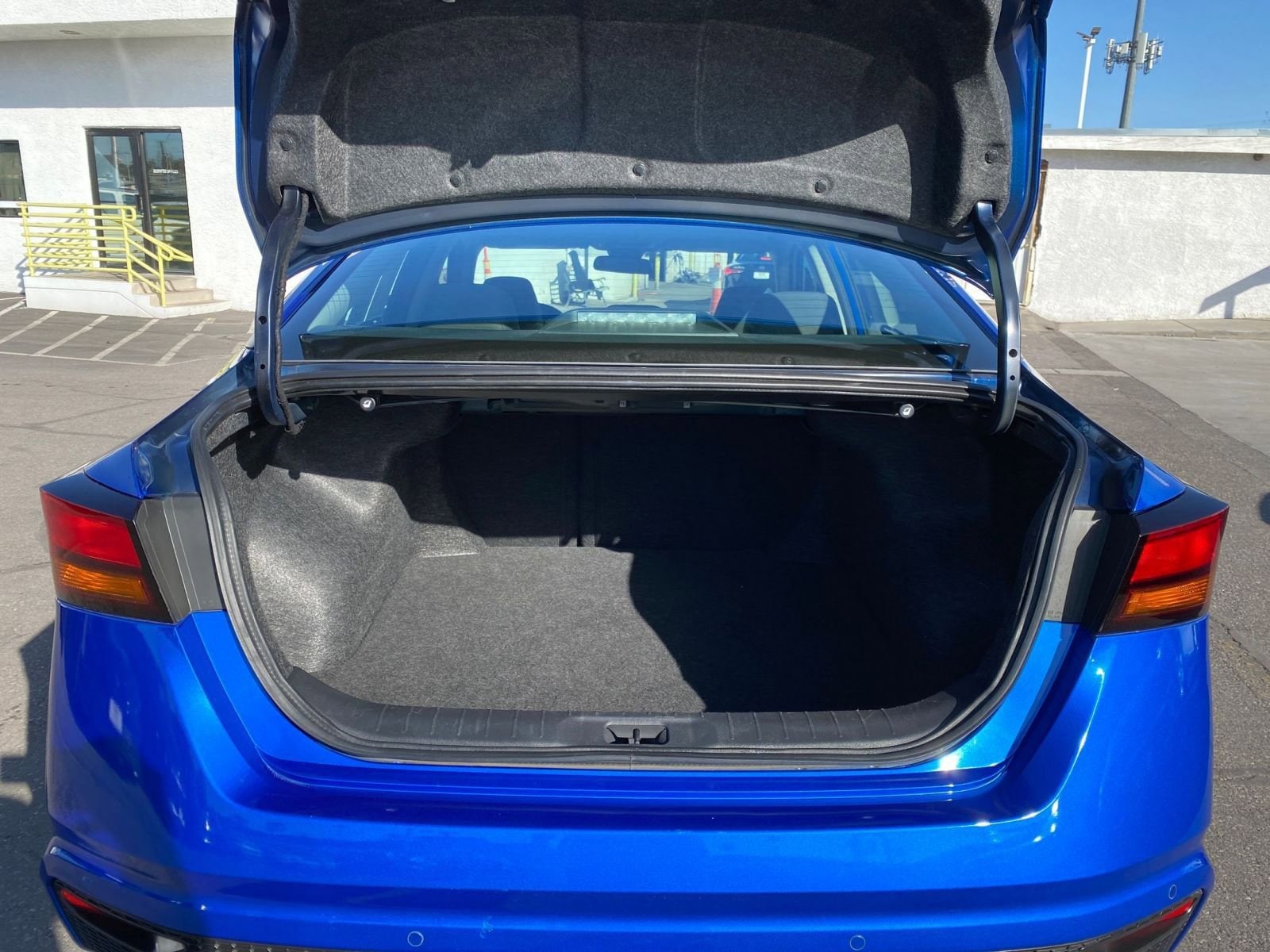 Thumbnail: 2025 Nissan Altima - 31