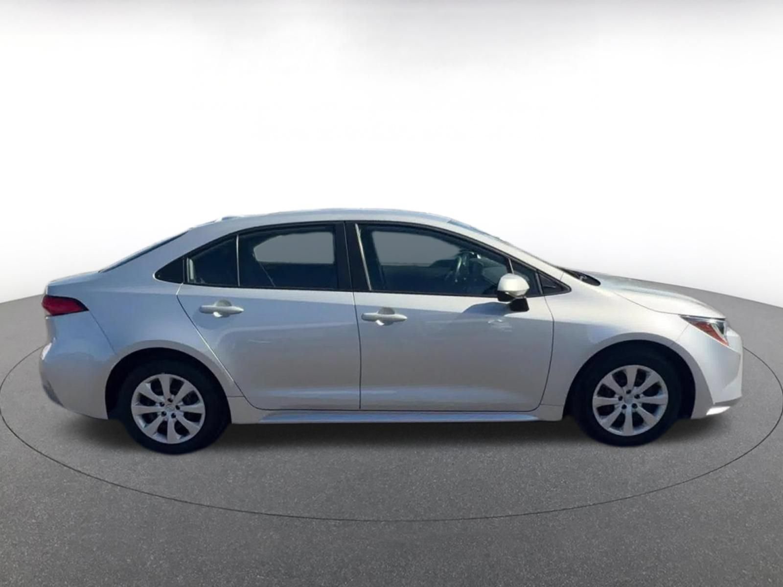 Thumbnail: 2025 Toyota Corolla - 16