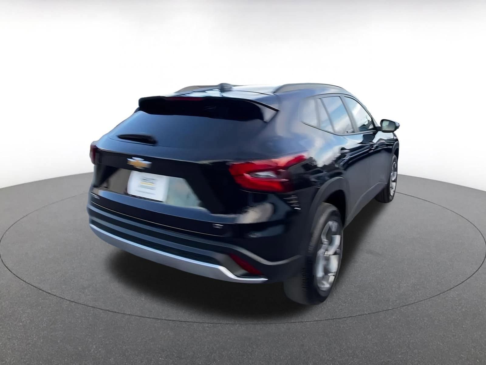 Thumbnail: 2025 Chevrolet Trax - 14