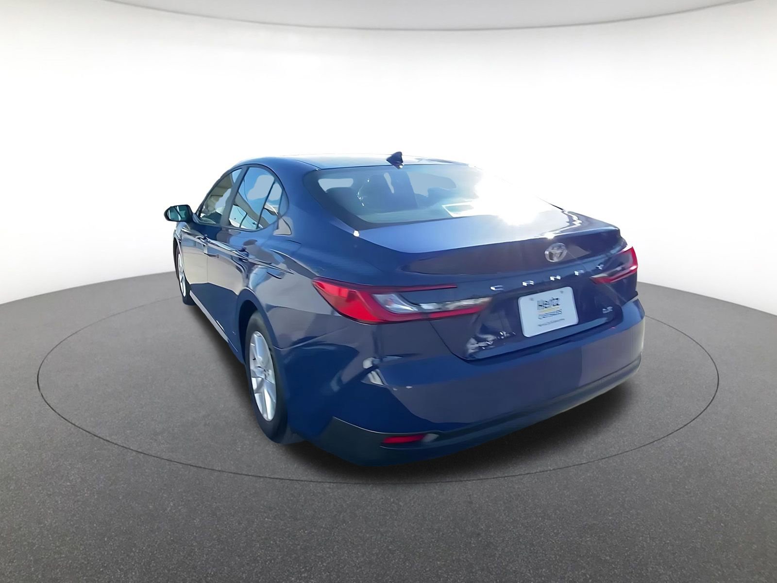 Thumbnail: 2025 Toyota Camry - 11