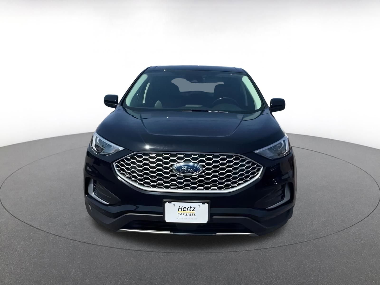 Thumbnail: 2024 Ford Edge - 4