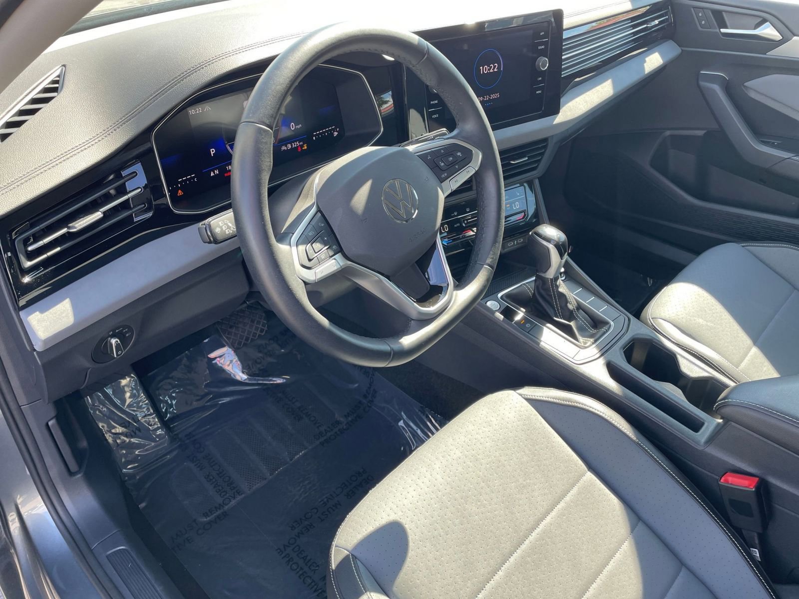 Thumbnail: 2025 Volkswagen Jetta - 34