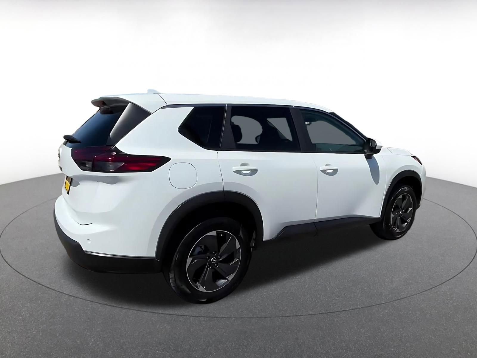 Thumbnail: 2025 Nissan Rogue - 15