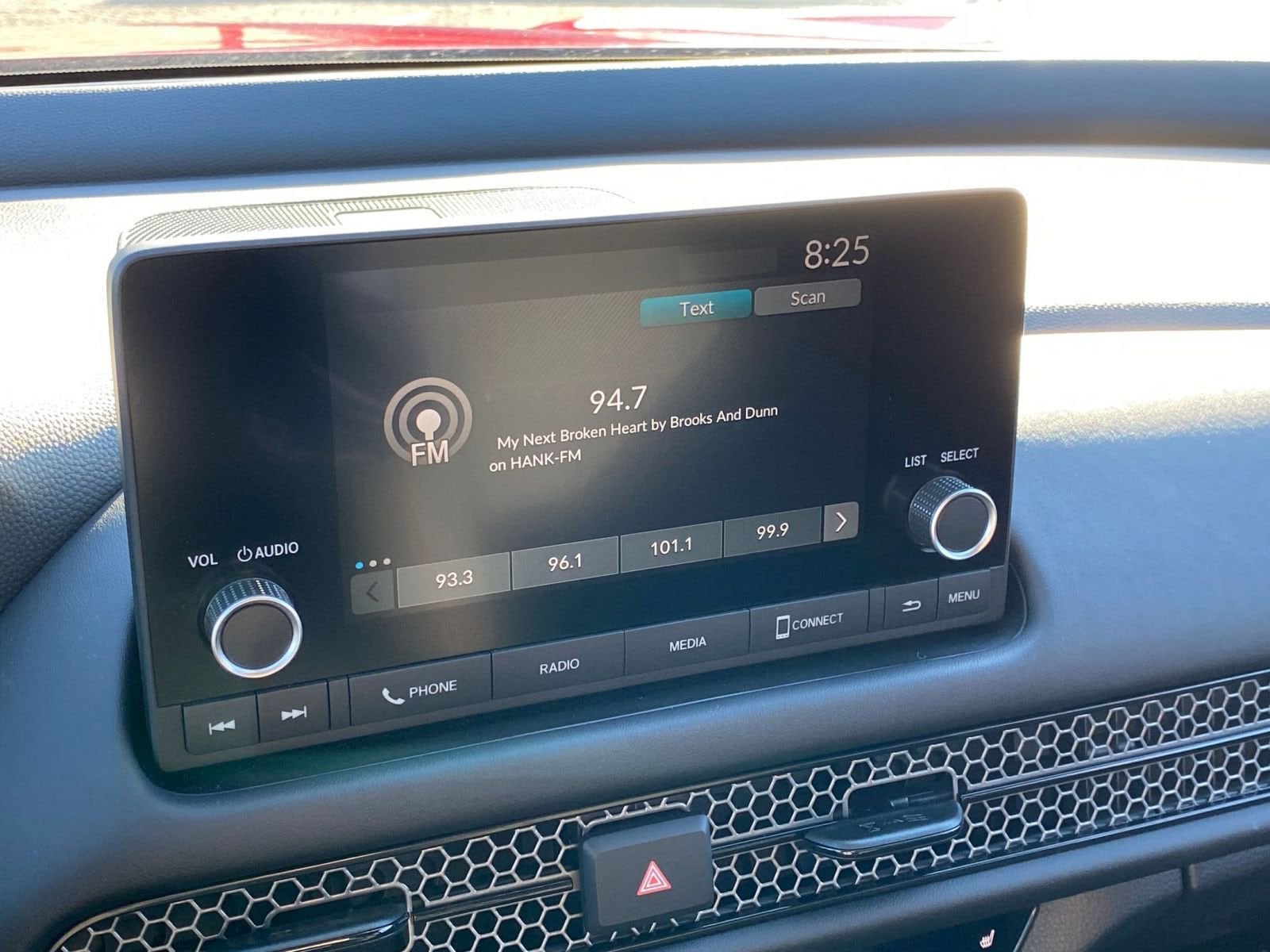 Thumbnail: 2025 Honda HR-V - 18