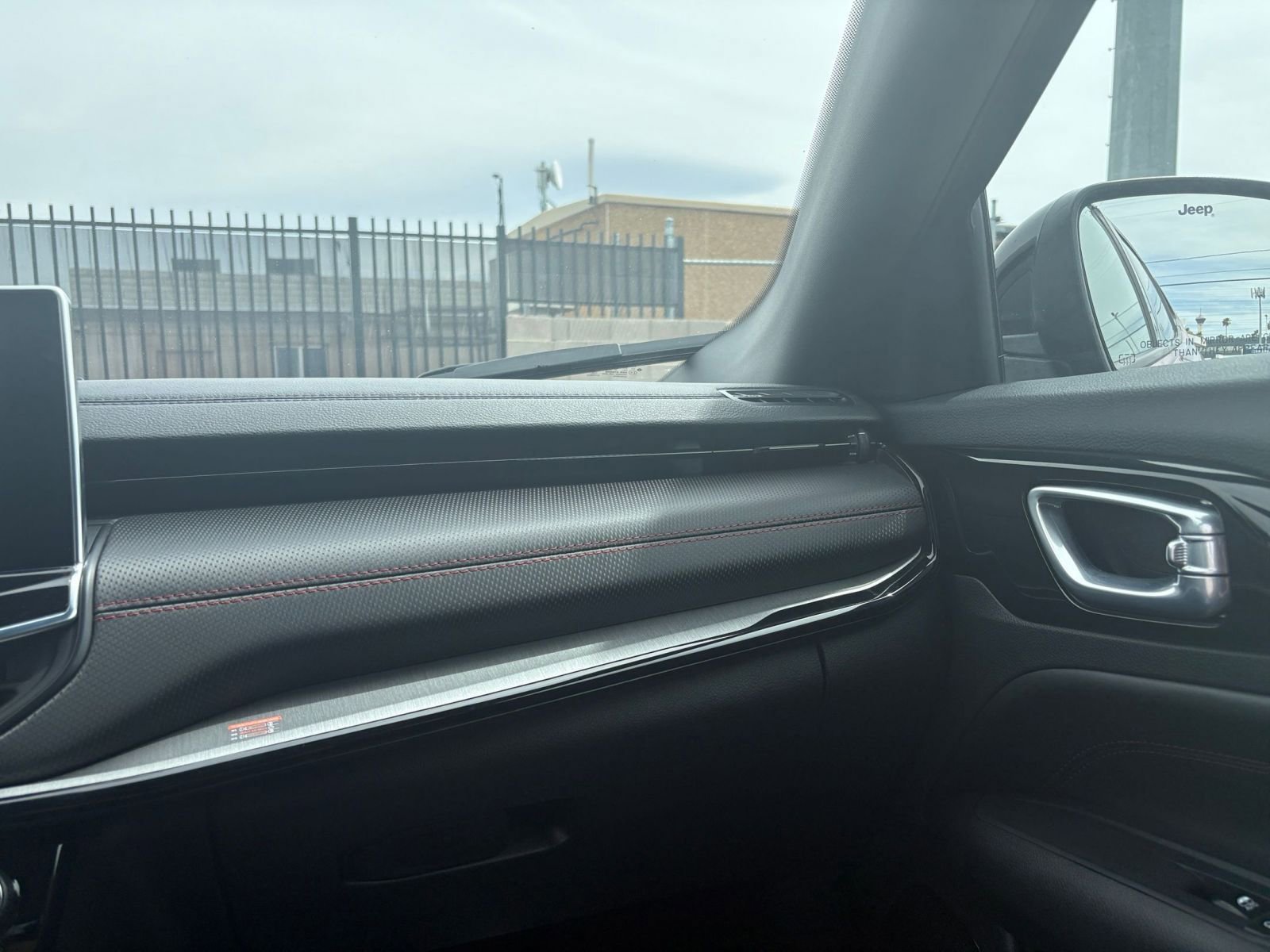 Thumbnail: 2025 Jeep Compass - 35