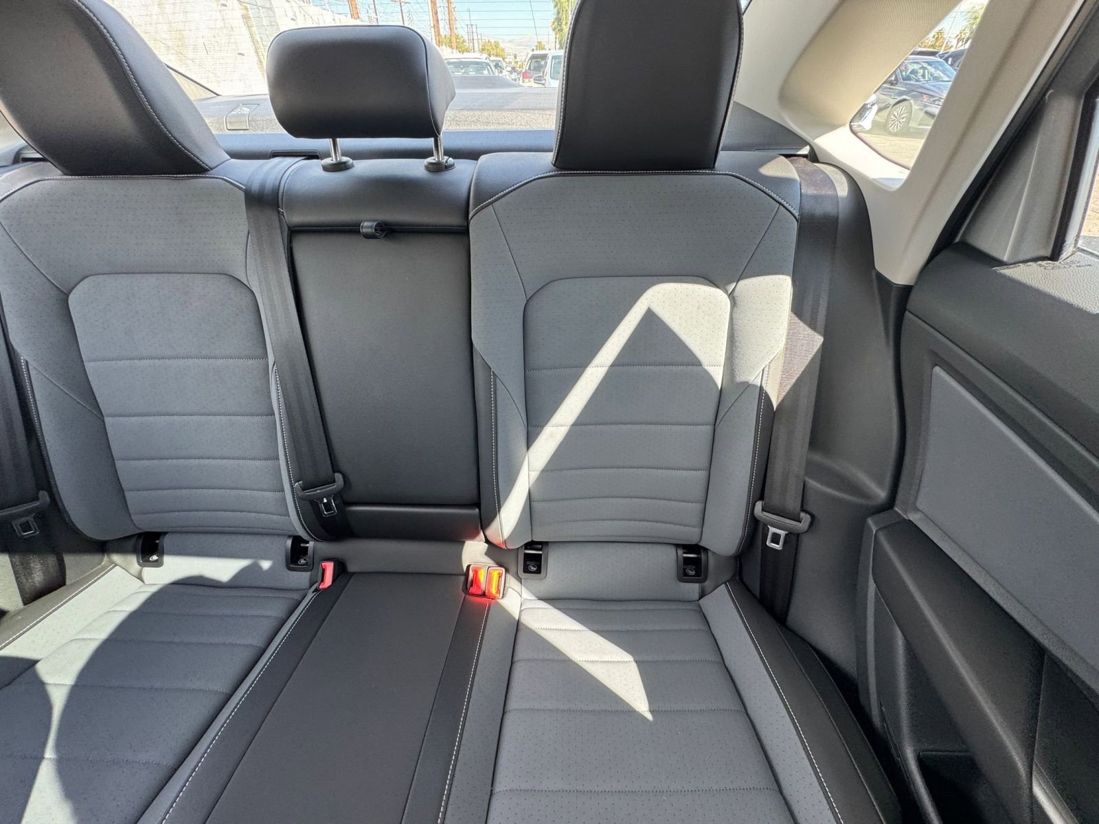 Thumbnail: 2025 Volkswagen Jetta - 35