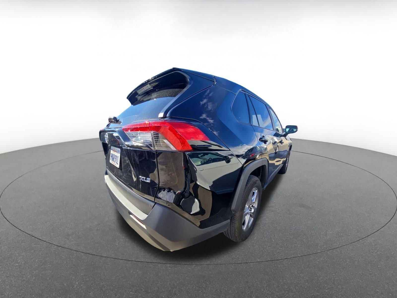 Thumbnail: 2025 Toyota RAV4 - 9